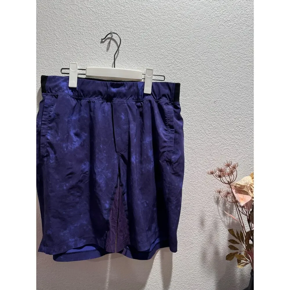 lululemon‎ Men pace breaker short 9 size M